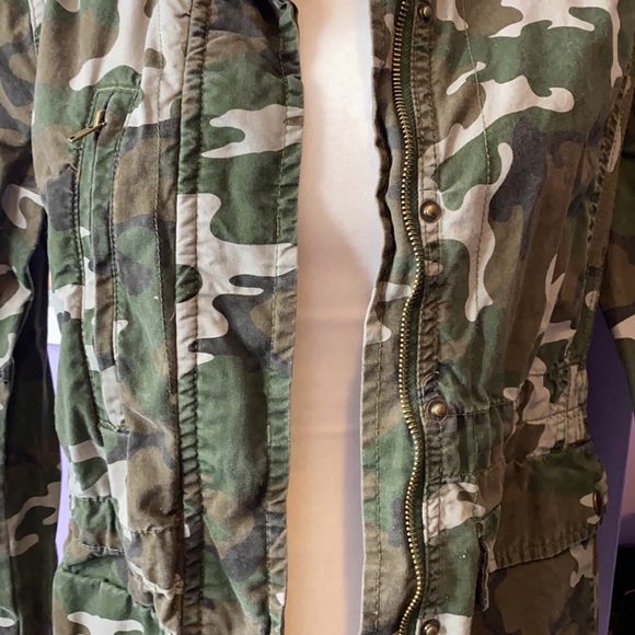 Love tree small cammo jacket - Picture 5 of 5